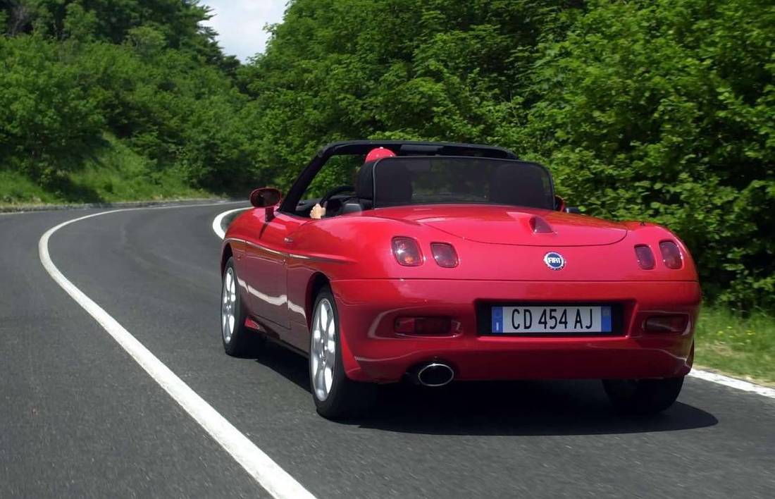 fiat-barchetta-back