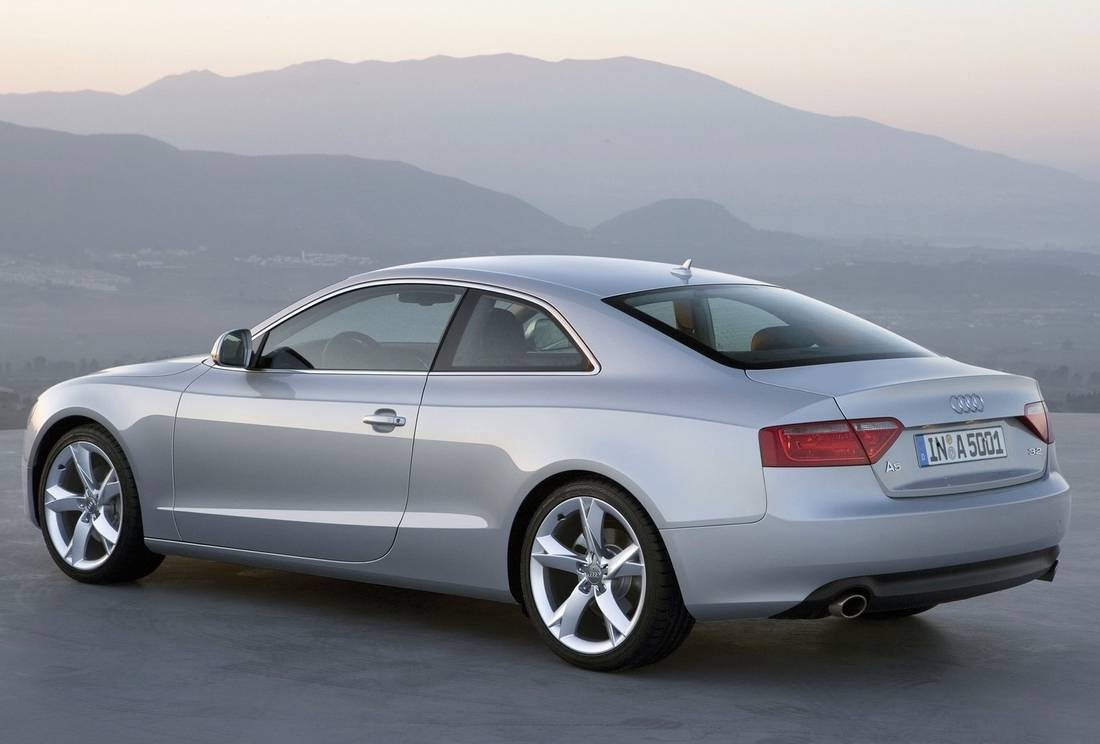 audi-a5-back