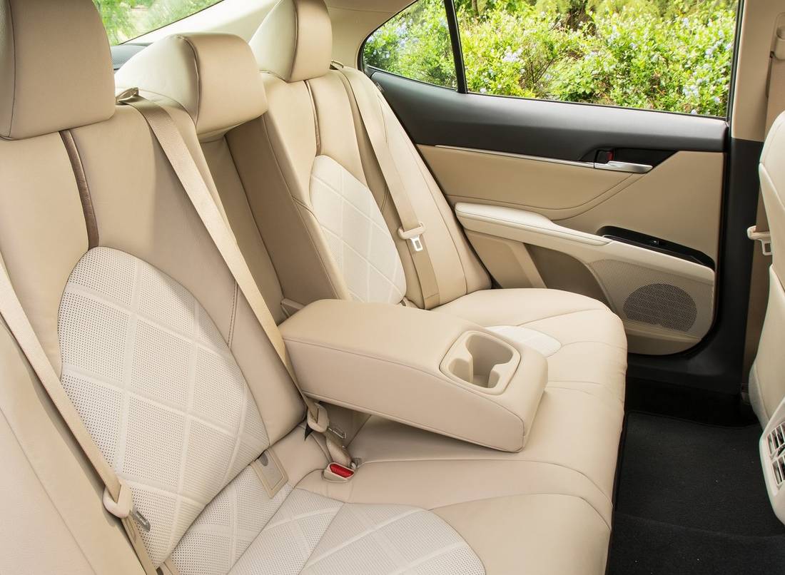 Toyota-Camry-Seating