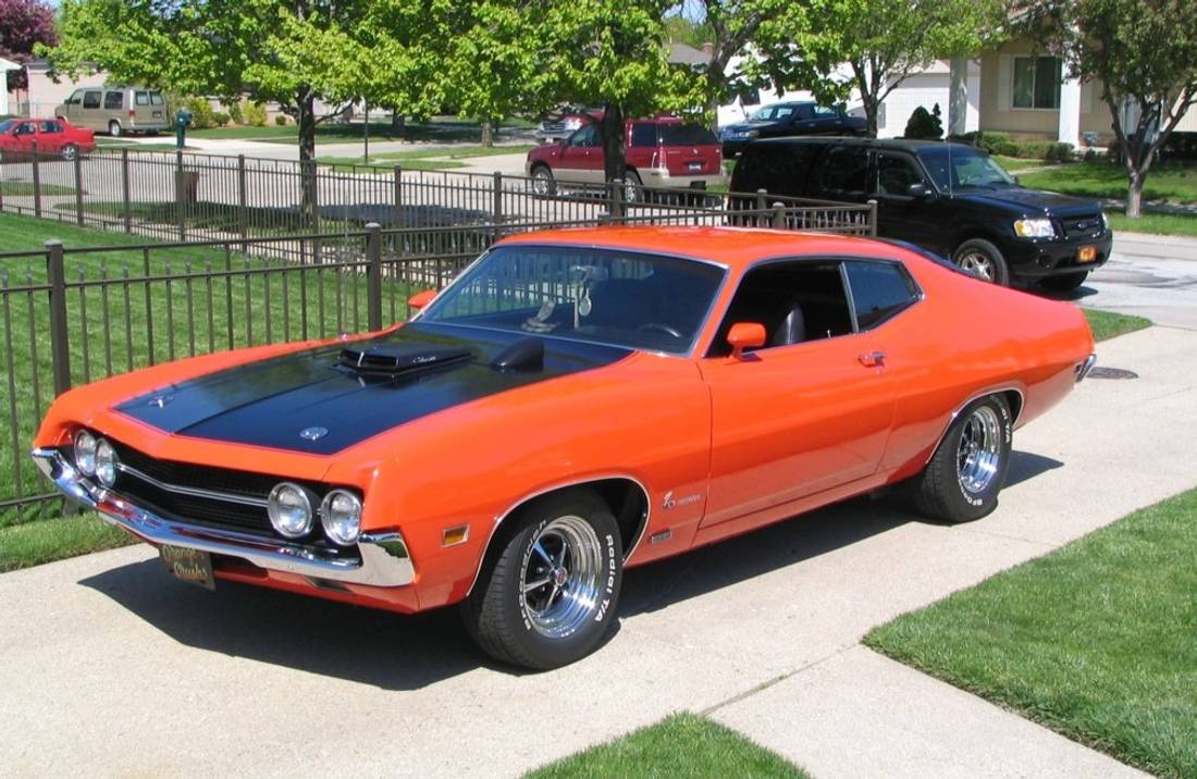 ford-torino-front