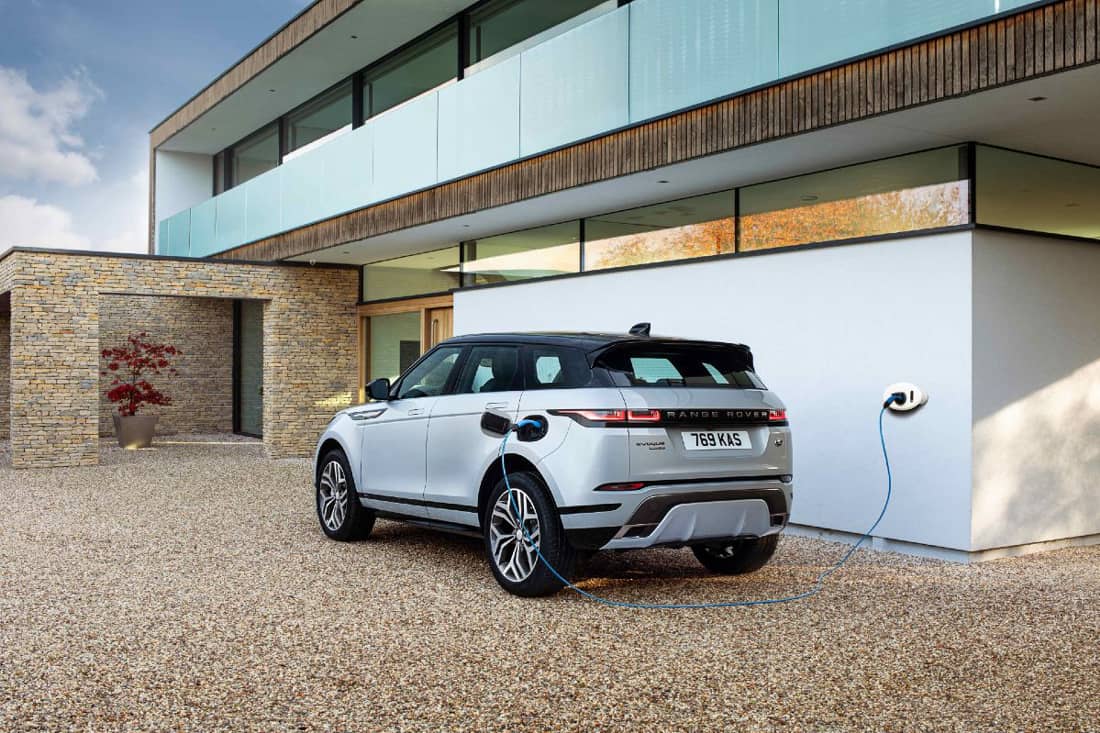 Land Rover Range Rover Evoque PHEV 2020.