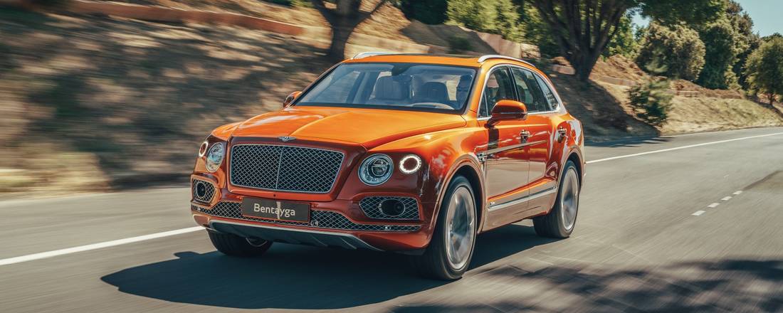 Bentley Bentayga Hybrid 01