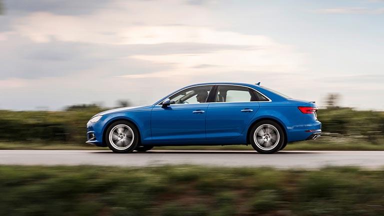 Audi A4 Infos Preise Alternativen Autoscout24