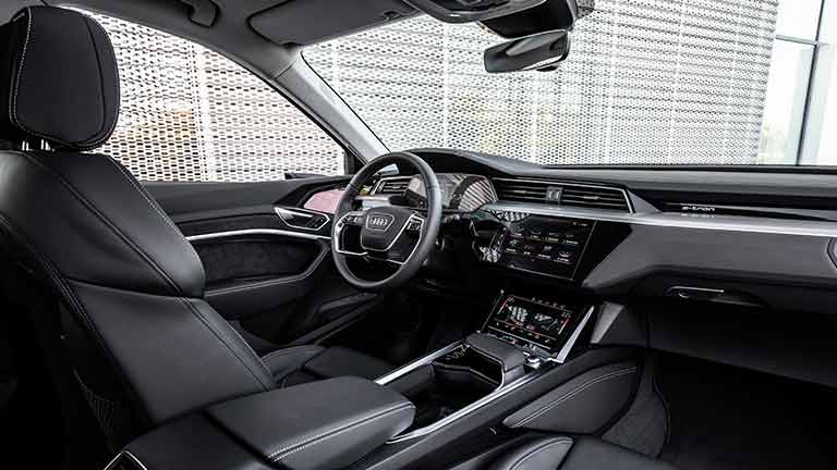 Audi E Tron Infos Preise Alternativen Autoscout24