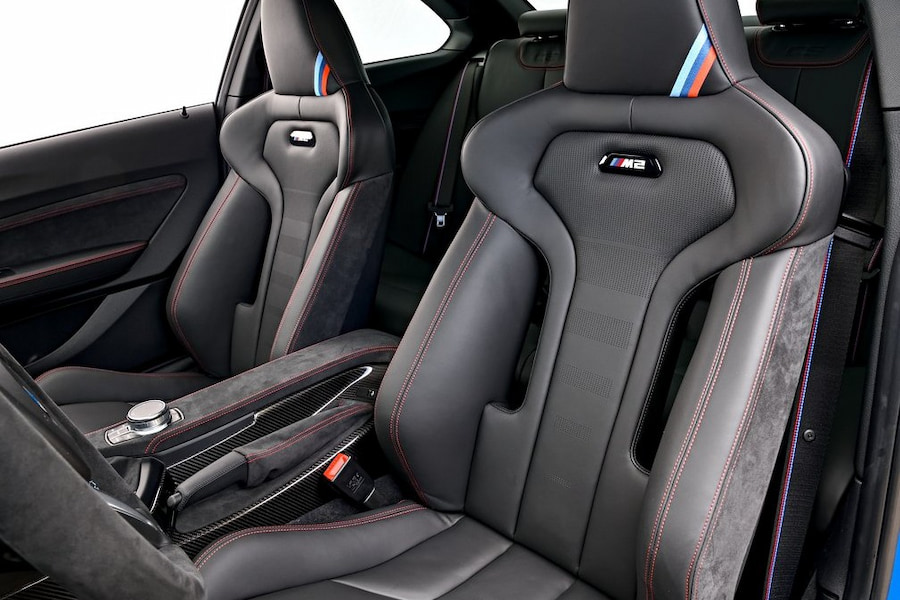 //images.ctfassets.net/uaddx06iwzdz/2naUuG4sKLeOvh0FfIZBEk/5553f99cb0989f87ff04436601ff9b39/bmw-m2-cs-frontseat.jpg "BMW M2 CS Frontseats"