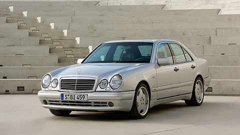 Mercedes Benz E 55 Amg Infos Preise Alternativen Autoscout24