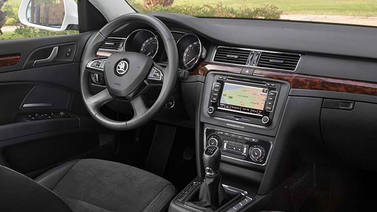 Skoda Superb Infos Preise Alternativen Autoscout24