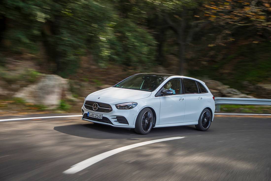  The Mercedes B-Class is ahead in terms of sales figures and TÜV reports.  When buying a used car, you usually can't go wrong with the B-Class.