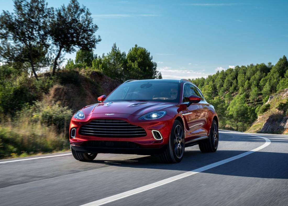 Aston Martin DBX