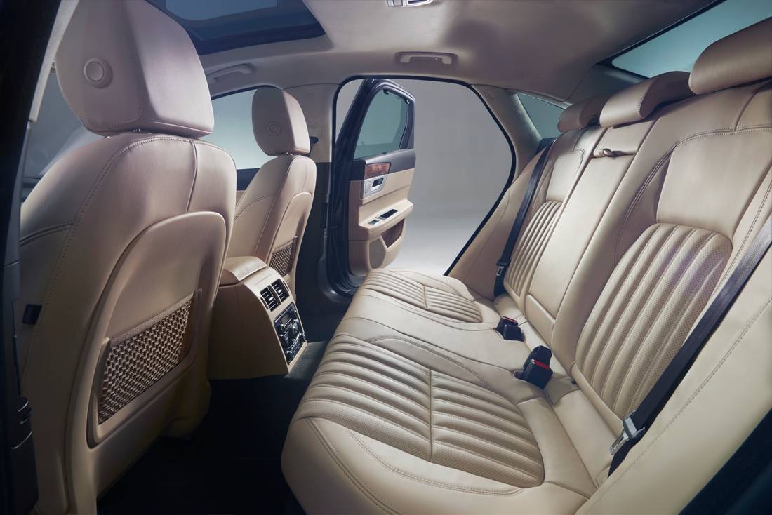 Jaguar XF Seat