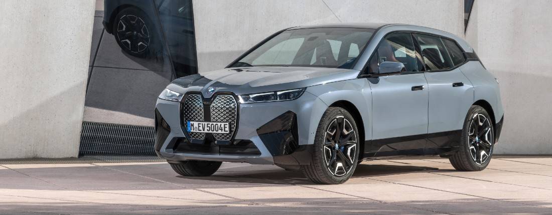 bmw-ix-l-01