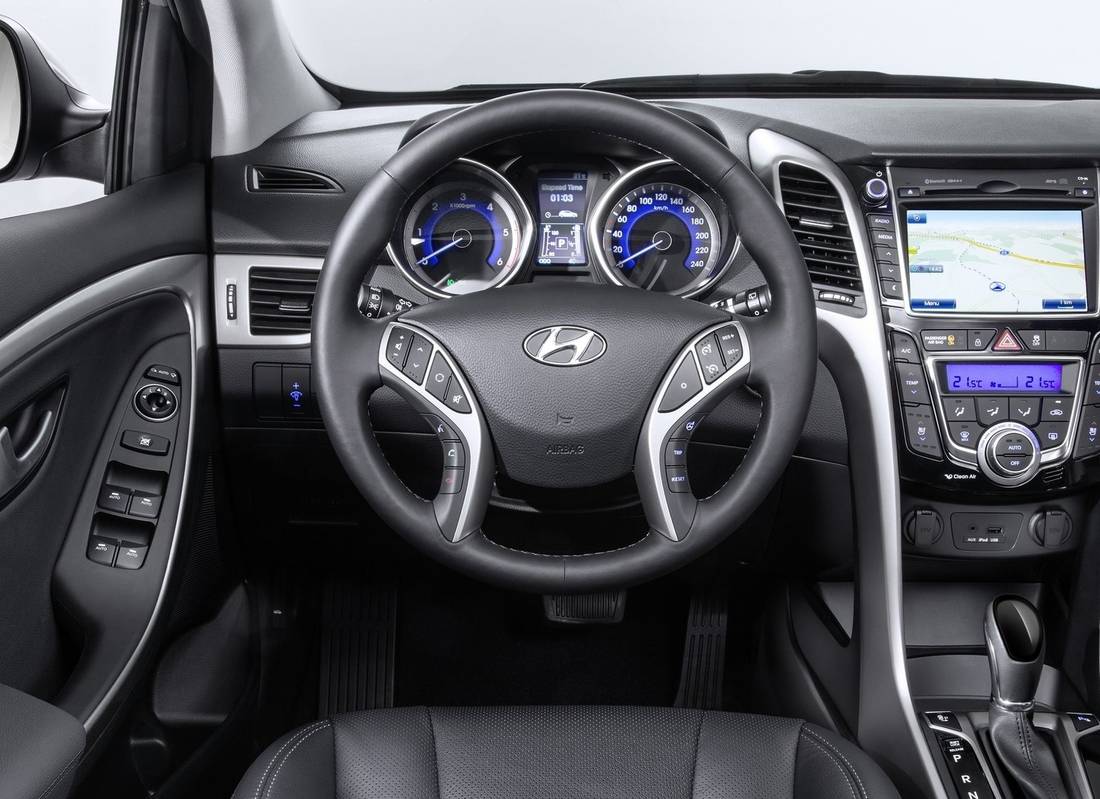 hyundai-i30-gd-interior