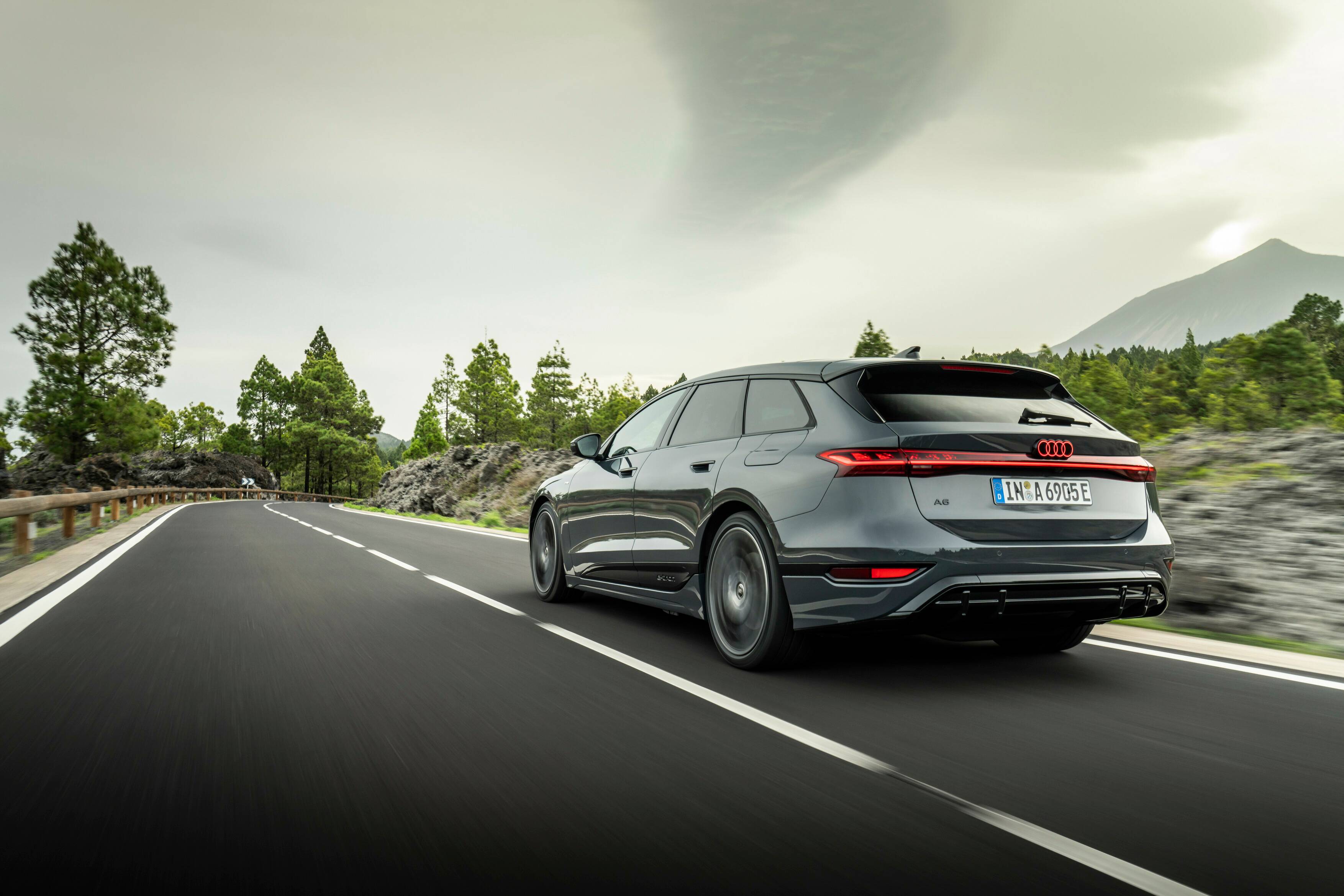 Audi A6 Avant e-tron - Heckansicht