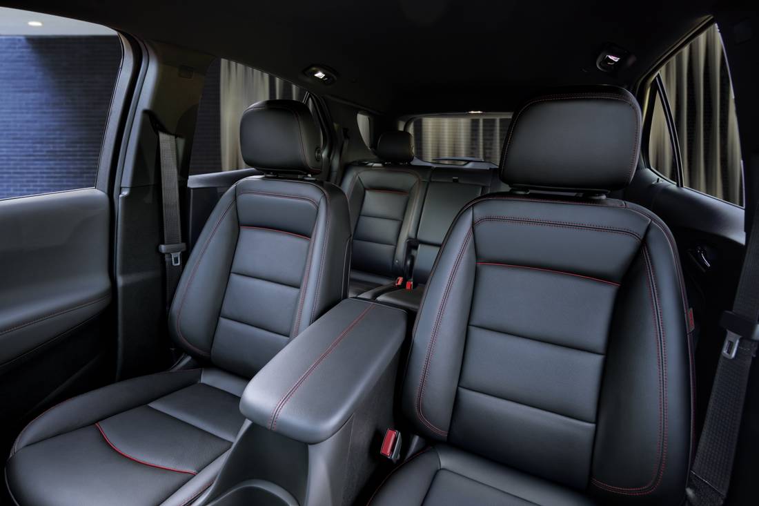 chevrolet-equinox-seats