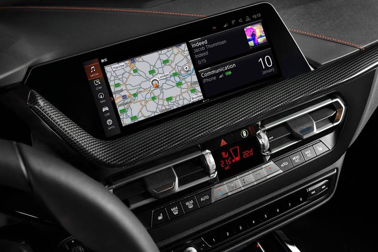 BMW-1er-F40-2020-Navigation
