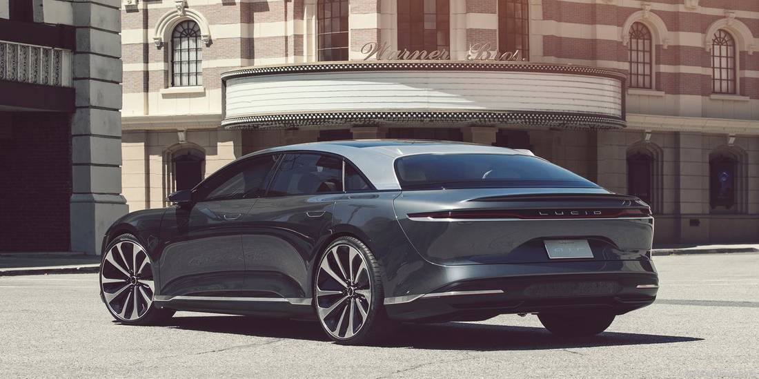 lucid-air-back