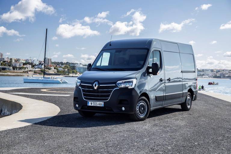 Renault-Master-Front