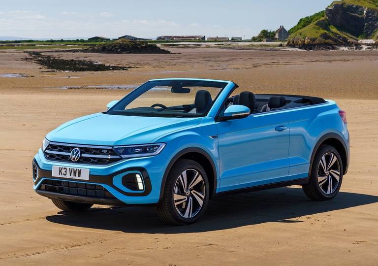  Den Volkswagen T-Roc gibt es als klassisches Mini-SUV und auch als Cabriolet.