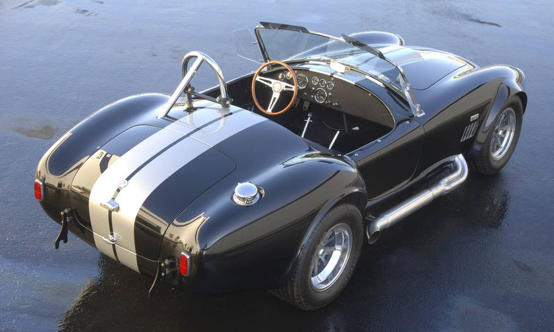 ac-shelby-cobra-interior