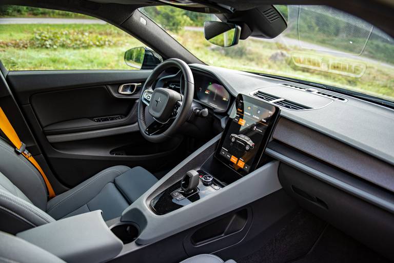 Polestar-2-Long-Range-Dual-Motor-Interieur