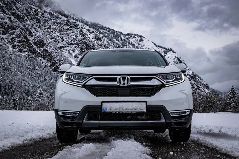 Honda-CR-V-Hybrid-Front2