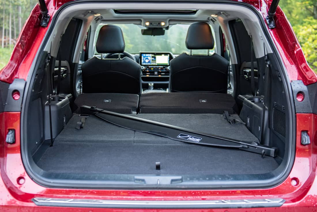 Toyota Highlander Hybrid Trunk