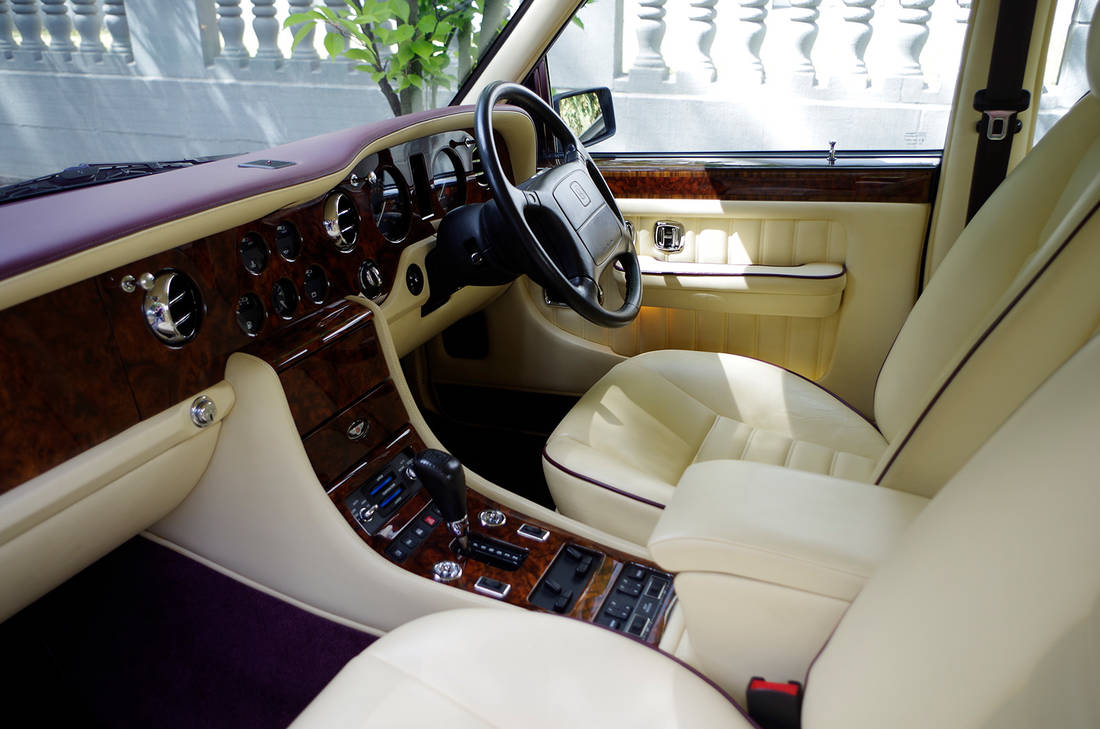 Bentley-turbor-interior