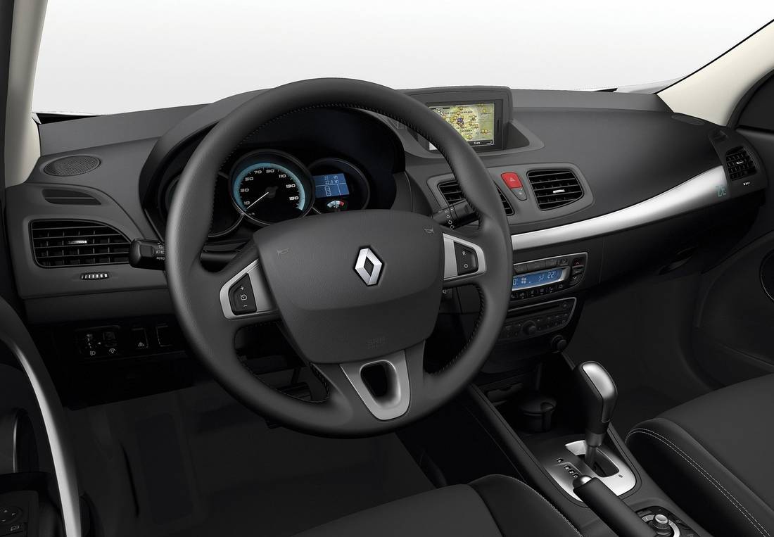 renault-fluence-ze-interior