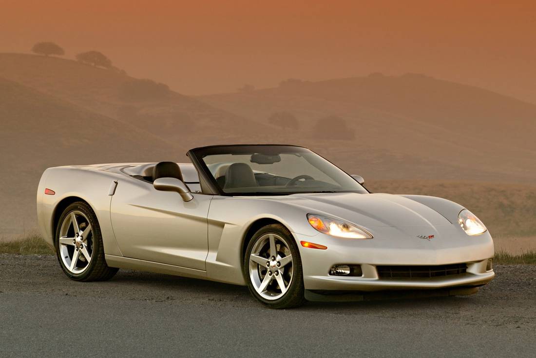 chevrolet-corvette-c6-front