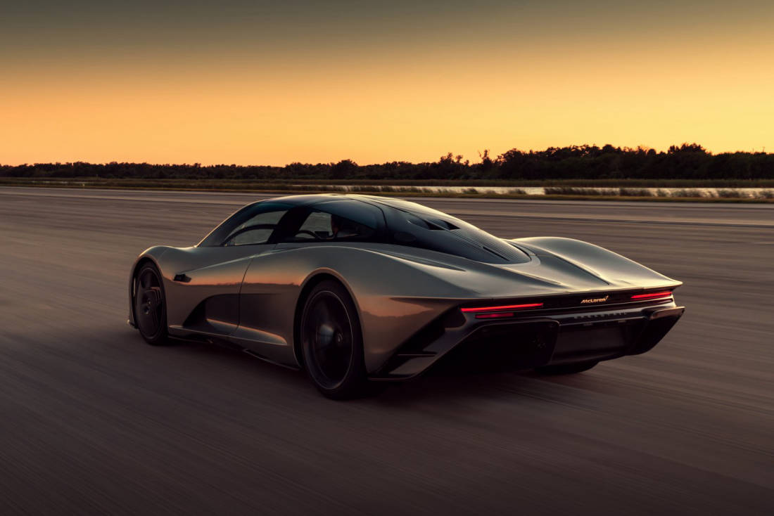 mclaren-speedtail-2020-2-3