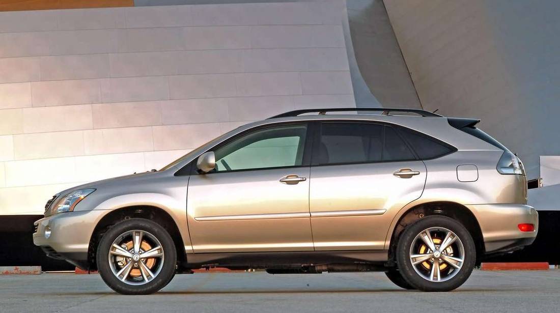 lexus-rx400-side