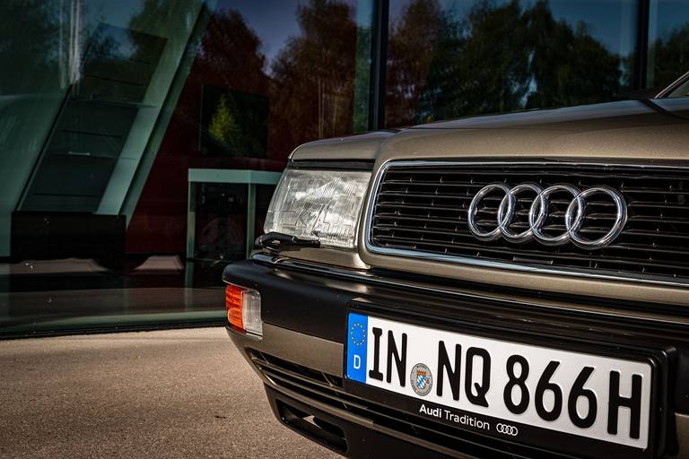 Audi-V8-D11-Historic