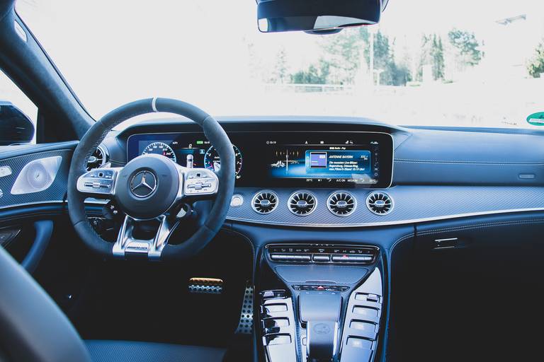 Mercedes-AMG GT 53 4Matic+ 4-Türer Coupé Interior 1