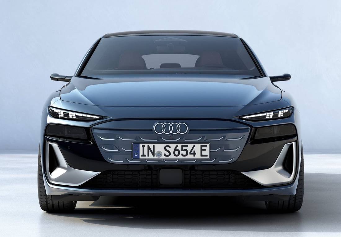 Audi-S6 Avant e-tron-2025 3