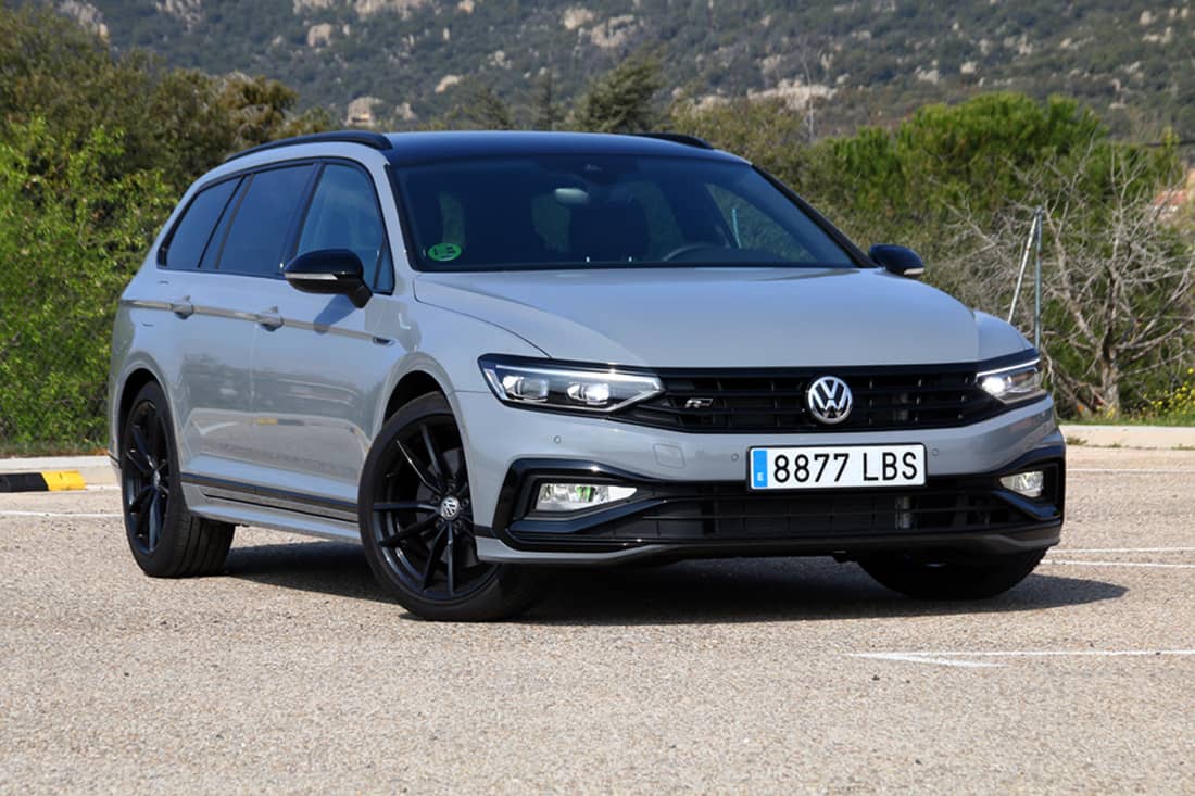 Acuerdo discordia ajo Prueba del Volkswagen Passat R-Line Performance: la referencia - AutoScout24