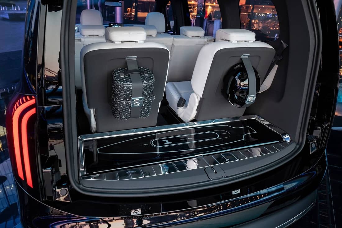 Mercedes-Benz EQT Concept rear seats