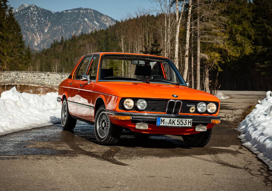 bmw-5er-e12-front