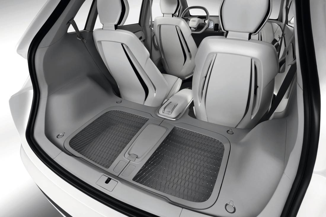 Audi A2 seats