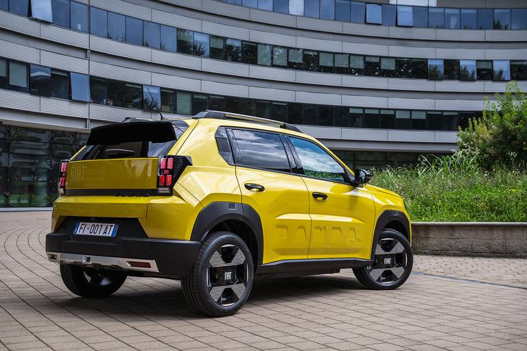 fiat-grande-panda-elektro-2025-heck