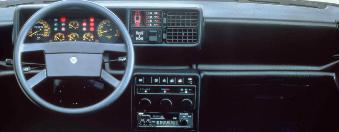 lancia-prisma-l-04