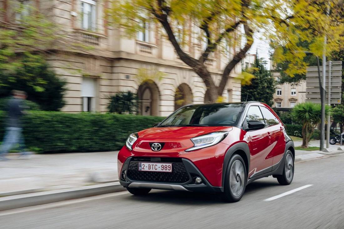 toyota-aygo-x-front