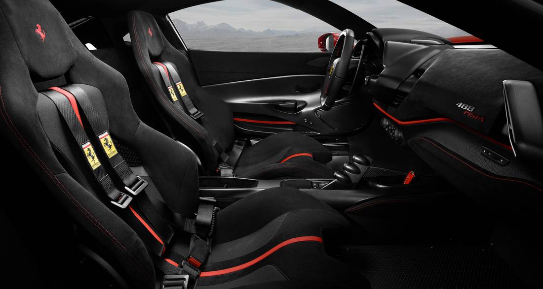 Ferrari 488 Pista Seats