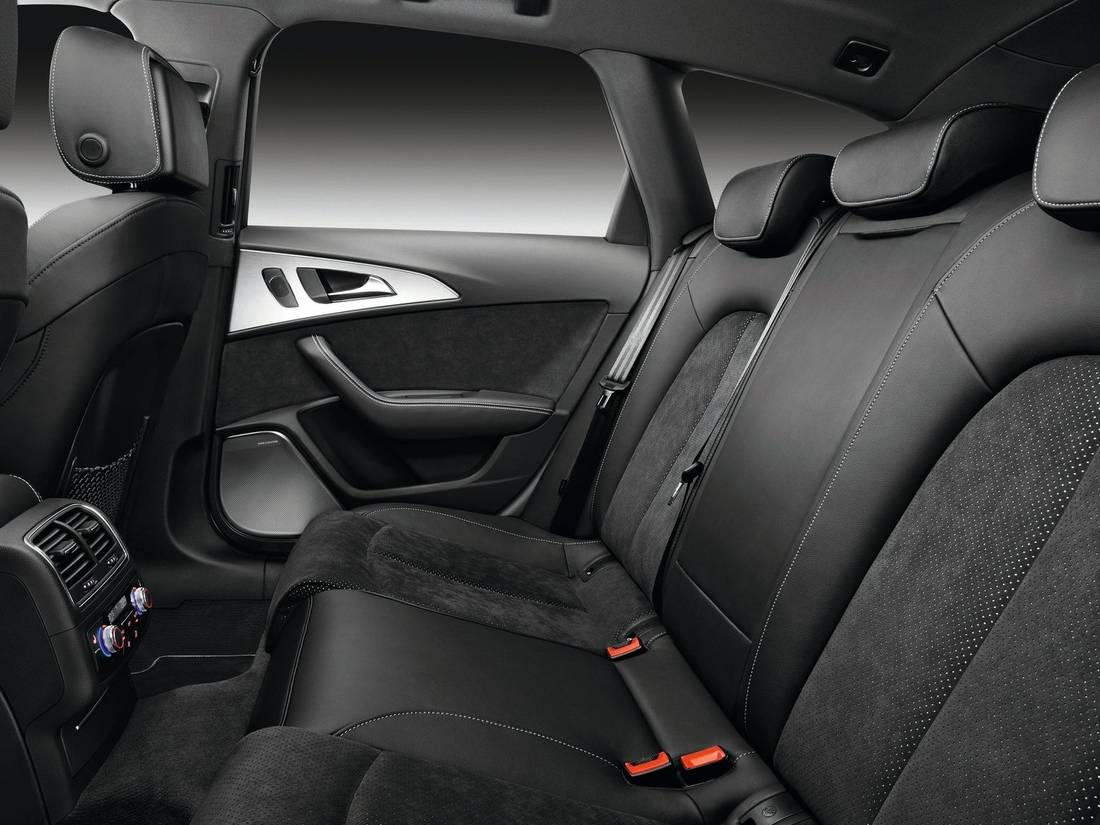Audi-A6 Avant-2012-1600-4e