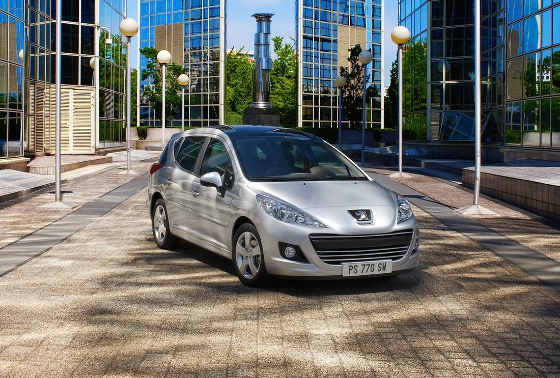 peugeot-207-sw-front