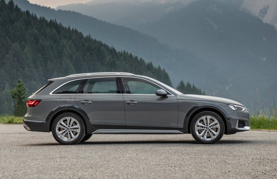 audi-a4-allroad-quattro-side