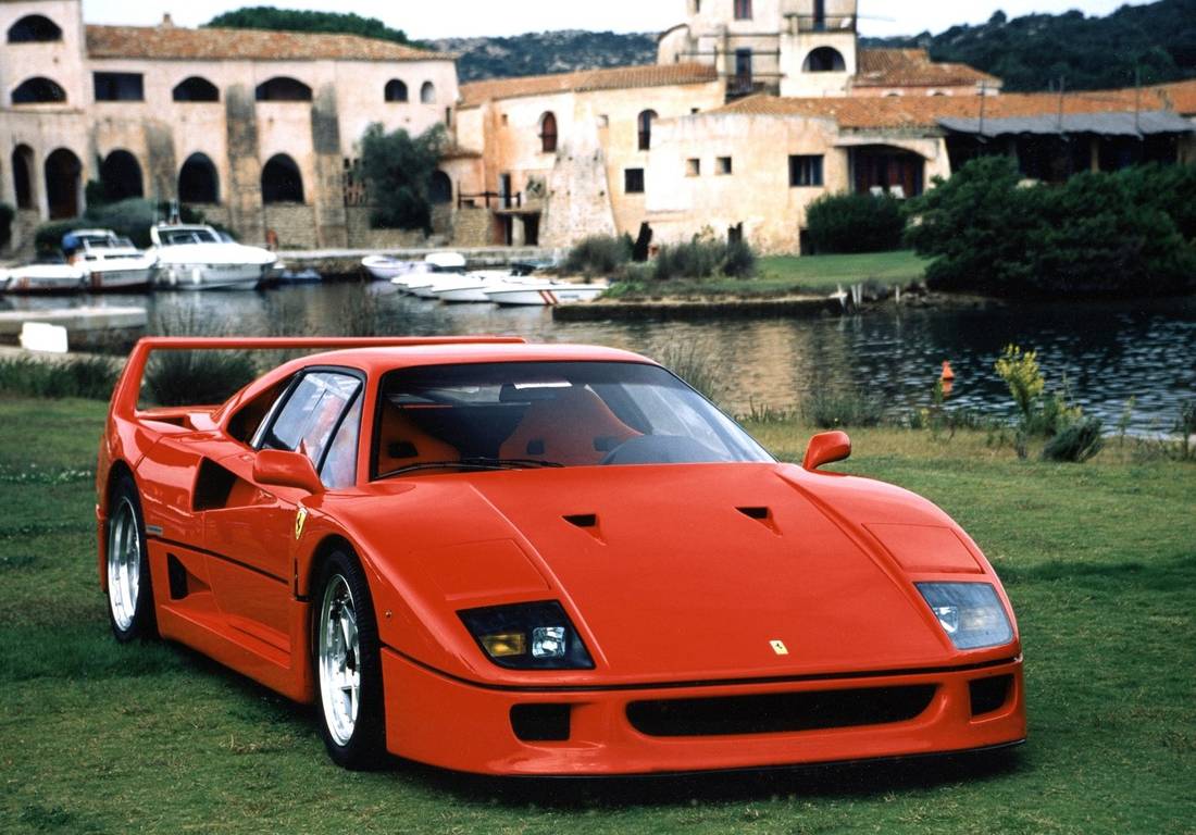 ferrari-f40-front