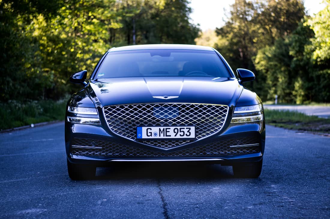 Genesis G80 2.5T Front 4