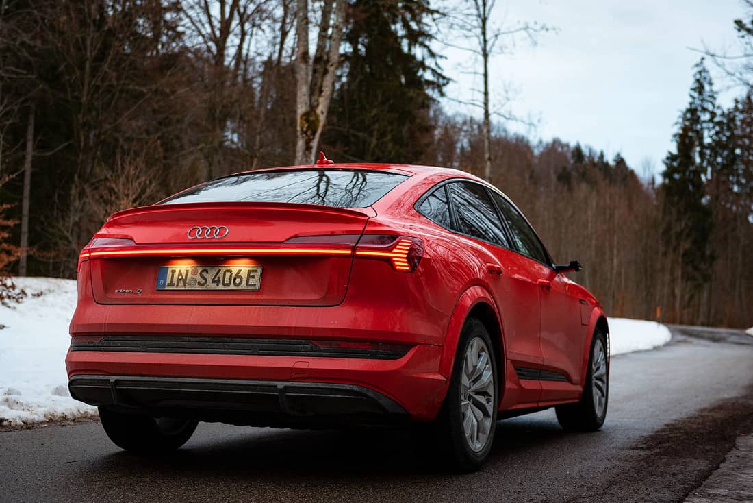 Audi-e-tron-S-Sportback-Rear-Side