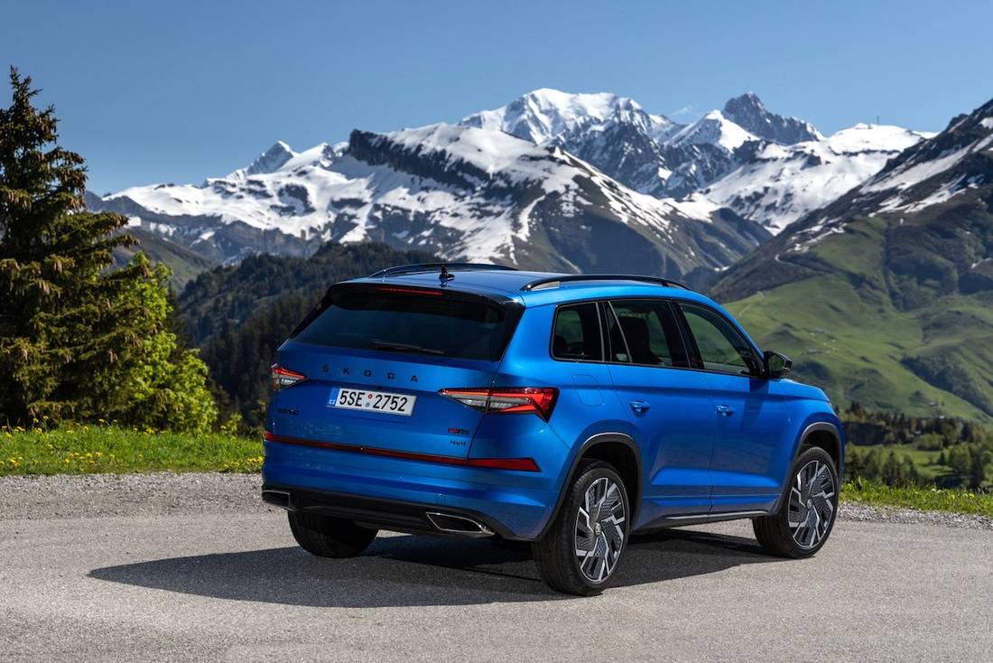 skoda-kodiaq-rs-back