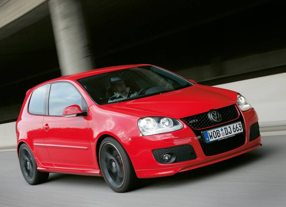 Volkswagen-Golf_GTI_Edition_30-2006-1280-01